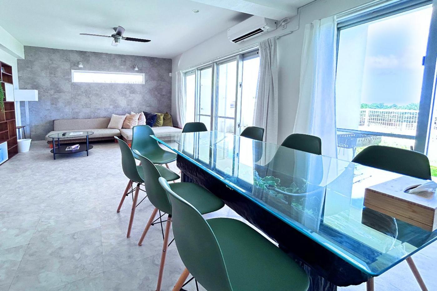 Okinawa Milky Way Villa Yomitan Exterior photo