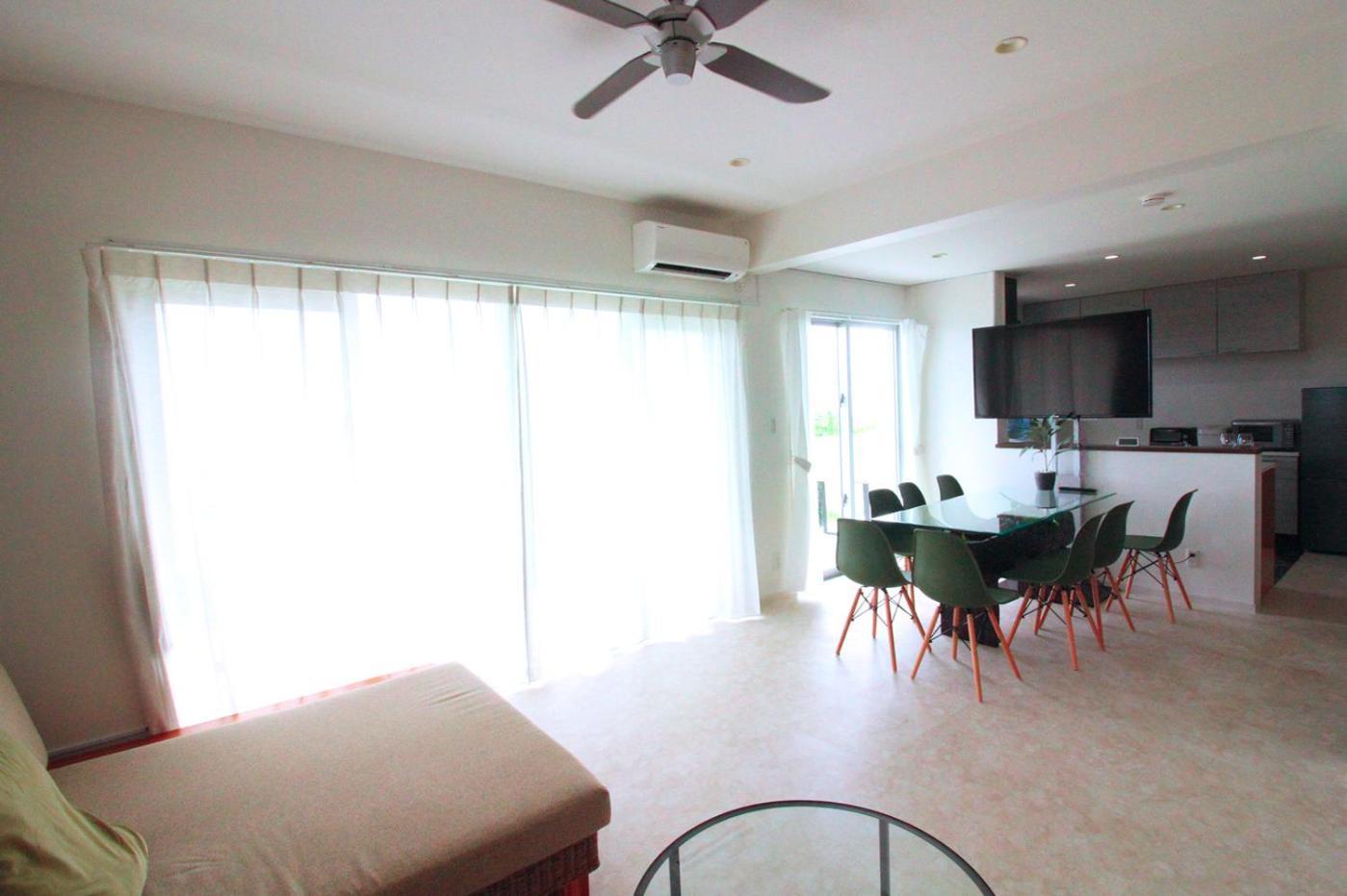 Okinawa Milky Way Villa Yomitan Exterior photo